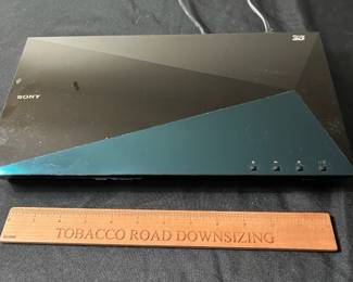 C102 - $30. Sony BDP-S5100 Blu-Ray Disc DVD Player