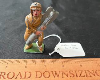 C65 - $60. Barclay Manoil Lead Toy Soldier W/ Bomb. Metal Cast Co. # 23A