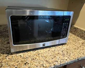 C21 - $40. Kenmore Microwave. Works great - clean on the inside. 
