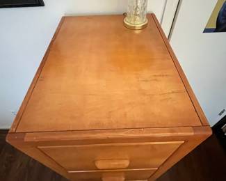 C42 - $50. Woodcraft 4 Drawer Filing Cabinet. Measures 17.75" wide x 24" deep x 52" tall. All drawers slide. In very good vintage condition. 