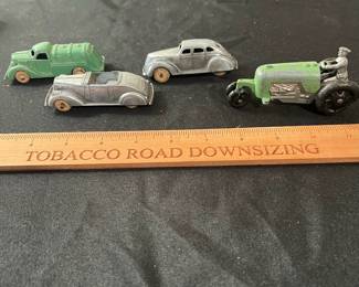 C81 - $40. Lot of 16 Vintage Metal Toy Cars, Planes, Truck & Tractor. 