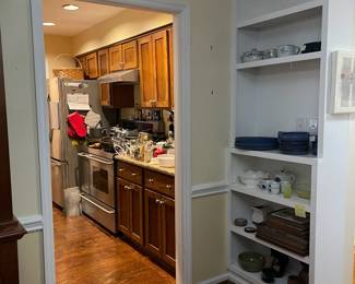 OVERVIEWS! LOTS OF SMALLS AVAILABLE!!! PLEASE SCHEDULE YOUR APPOINTMENT TO COME AND BROWSE SMALLS!