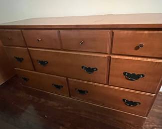 C29 - $60. Solid Wood Dresser with 6 drawers and mirror. (2 top - 2 middle - 2 bottom) All drawers slide. One drawer has a significant chip in the corner. Measures 48" x 30.25" tall x 17.5" deep. Mirror is NOT attached and can be hung either direction. 42" x 30". 