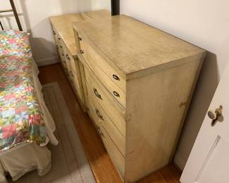 Vintage Bassett MCM Blonde chest of Drawers and Dresser with Mirror