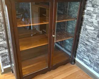 Display Cabinet 