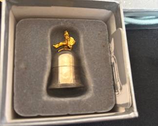 Keepsake for child’s first tooth