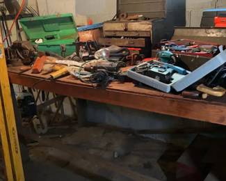 Power Tools And Hand Tools Skilsaw  Craftsman  Werner  Black And Decker 