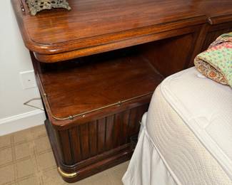 National Mt Airy King Size Bed