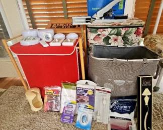 "Frosty Forest Creek" in Martinez, GA Starts Closing Wed 12/10 at 8p. Pickup: Fri 12/12 1-6pm.  Please click here to view more photos, descriptions, and current bids:  https://ctbids.com/estate-sale/40953