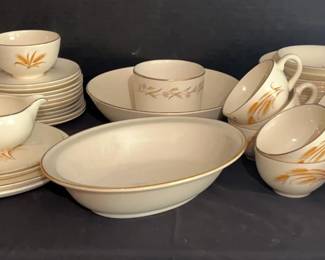 "Frosty Forest Creek" in Martinez, GA Starts Closing Wed 12/10 at 8p. Pickup: Fri 12/12 1-6pm.  Please click here to view more photos, descriptions, and current bids:  https://ctbids.com/estate-sale/40953