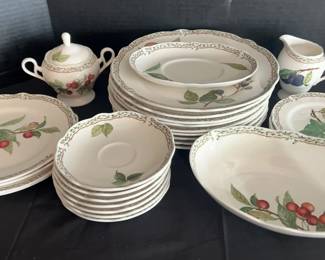 "Frosty Forest Creek" in Martinez, GA Starts Closing Wed 12/10 at 8p. Pickup: Fri 12/12 1-6pm.  Please click here to view more photos, descriptions, and current bids:  https://ctbids.com/estate-sale/40953