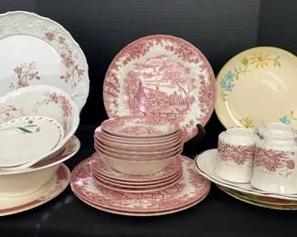 "Frosty Forest Creek" in Martinez, GA Starts Closing Wed 12/10 at 8p. Pickup: Fri 12/12 1-6pm.  Please click here to view more photos, descriptions, and current bids:  https://ctbids.com/estate-sale/40953