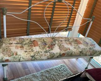 "Frosty Forest Creek" in Martinez, GA Starts Closing Wed 12/10 at 8p. Pickup: Fri 12/12 1-6pm.  Please click here to view more photos, descriptions, and current bids:  https://ctbids.com/estate-sale/40953