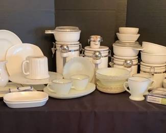 "Frosty Forest Creek" in Martinez, GA Starts Closing Wed 12/10 at 8p. Pickup: Fri 12/12 1-6pm.  Please click here to view more photos, descriptions, and current bids:  https://ctbids.com/estate-sale/40953