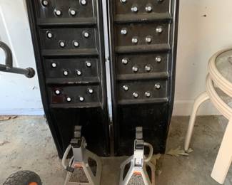 JACK STANDS AND CAR RAMPS