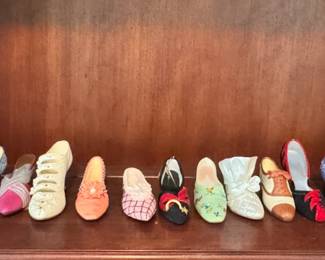 MINATURE SHOE COLLECTION