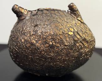 YUN-DONG NAM,
Untitled, late 20th century,
Hand built stoneware