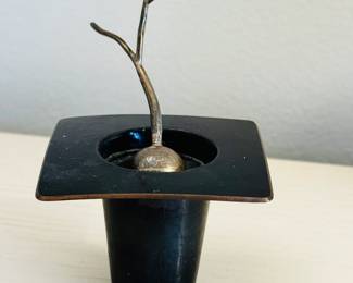 Artisan Sculptural Necklace With Display Stand