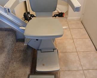 Stair climber ADA chair with rail for straight run of one flight