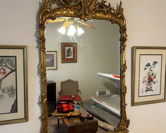ANTIQUE GOLD LEAF MIRROR.