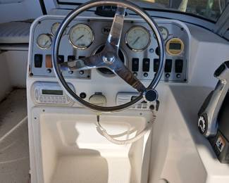 2009 20' Keywest Boat/Evinrude E-Tec 150, 2 Stroke Motor/174 hrs/UHF Standard Horizon Radio/Bimini Cover/JBL Stereo/Viper Prop/Recently Serviced & Detailed   $10,000