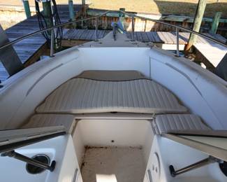 2009 20' Keywest Boat/Evinrude E-Tec 150, 2 Stroke Motor/174 hrs/UHF Standard Horizon Radio/Bimini Cover/JBL Stereo/Viper Prop/Recently Serviced & Detailed   $10,000