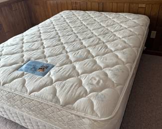 Queen Perfect Sleeper Mattress