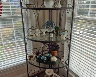 Corner folding bakers shelf with glass shelves