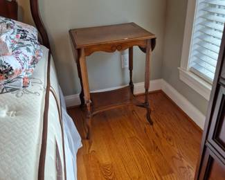 Antique drop leaf stand