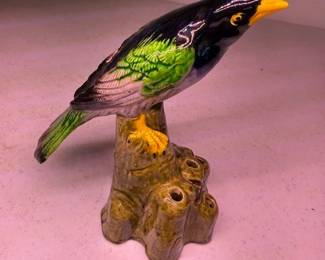 Bird. Floral frog figurine. HiBid link: https://modestlambestatesales.hibid.com/