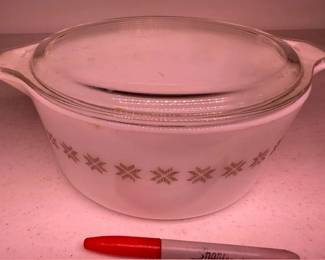 PYREX casserole dish. HiBid link: https://modestlambestatesales.hibid.com/