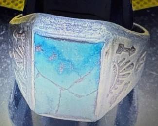 Silver ring. HiBid link: https://modestlambestatesales.hibid.com/