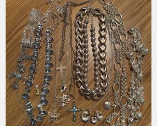 HiBid link: https://modestlambestatesales.hibid.com/