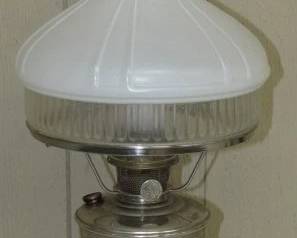 Metal Aladdin Oil Lamp