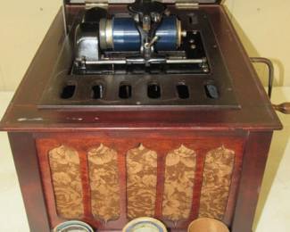 Edison Cylinder Roll Victrola - Plays!