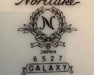 Noritake "Galaxy" Bone China (43pc)