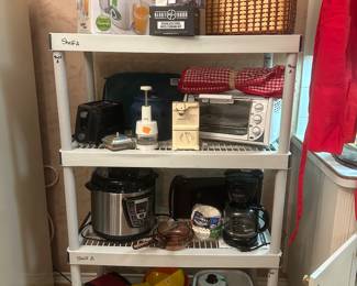 Picnic baskets, wine totes,  small appliances, Solo Stove Lite
