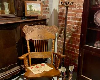 VICTORIAN ROCKING CHAIR, ANTIQUE FLOOR LAMP