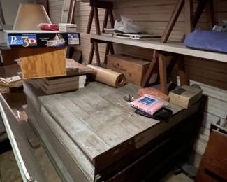 OLD STORE DISPLAYS AND PLATFORMS