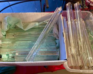 VINTAGE GLASS CHANDELIER PRISMS