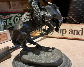 FREDERIC REMINGTON SCULPTURE