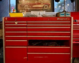 SNAP-ON ROLLING TOOLBOX, TOOLS