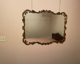 VINTAGE MIRROR