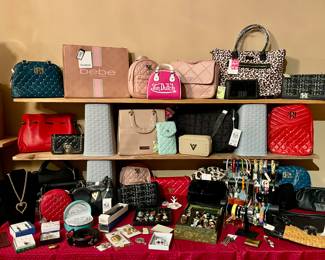 BRAND NEW WITH TAGS PURSES JUST IN TIME FOR CHRISTMAS BY BEBE, VON DUTCH, BADGLEY MISCHKA, TRINA TURK, AND MORE