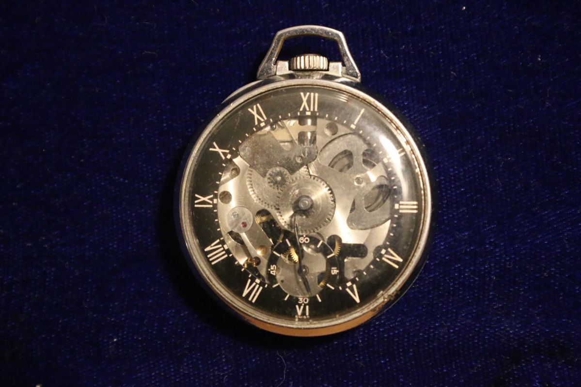 1940s Girard-Perregaux Shell Oil Pocket Watch