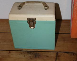 Vintage Metal Platter Pak 45rpm Record Case