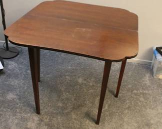 Antique Hepplewhite Style D-Shaped Card Table