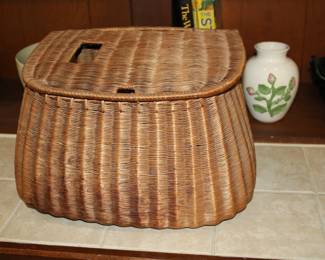 Vintage Fishing Creel