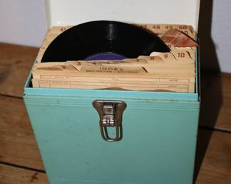 Vintage Metal Platter Pak 45rpm Record Case