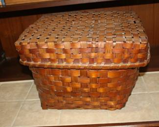 1860s Bonnet Basket